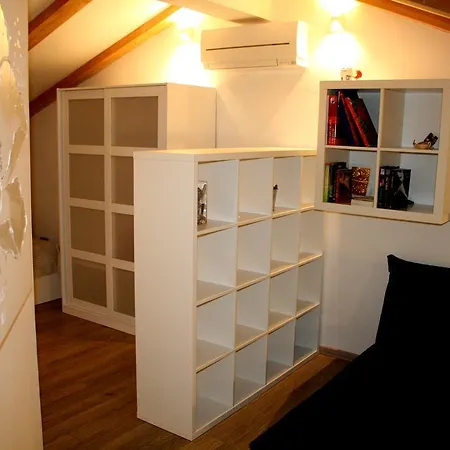 Olive Charm Apartman *