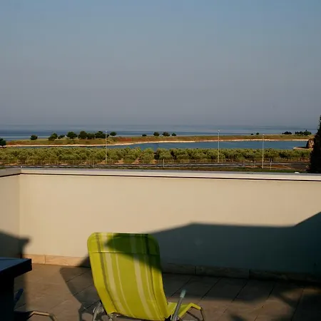 Olive Charm Apartman