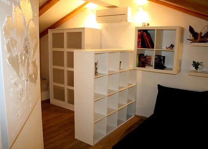 Olive Charm Apartman *